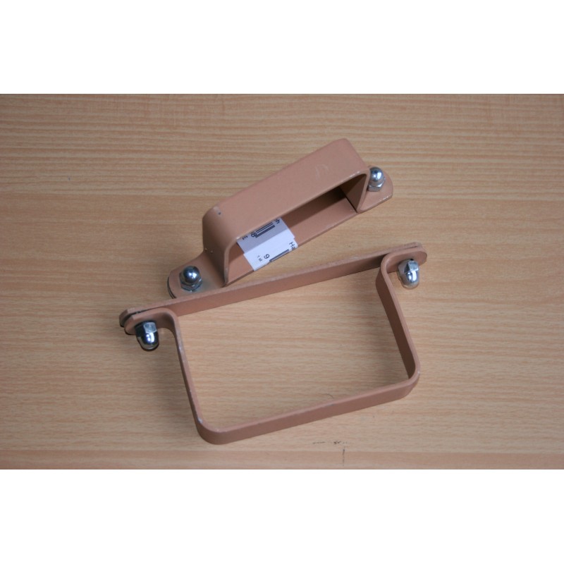 Supports pour réservoir à huile
