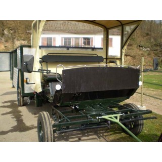 voiture utilitaire à traction animale cheval