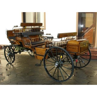 voiture attelage vis à vis