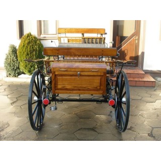 voiture attelage vis à vis