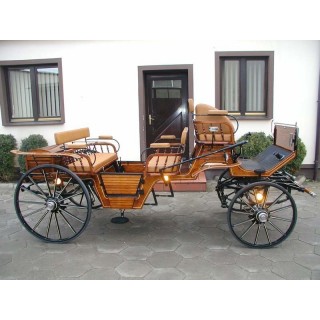 voiture attelage vis à vis