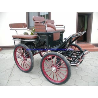 voiture attelage hippomobilemarathon loisir cheval