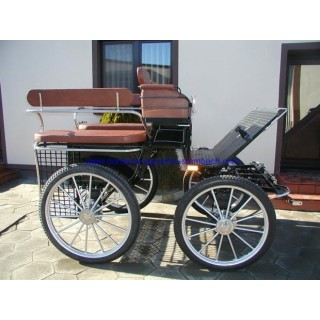 voiture attelage hippomobilemarathon loisir cheval