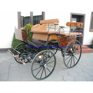 voiture hippomobile wagonnette linnzer pour atteler des chevaux