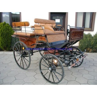 voiture hippomobile wagonnette linnzer pour atteler des chevaux