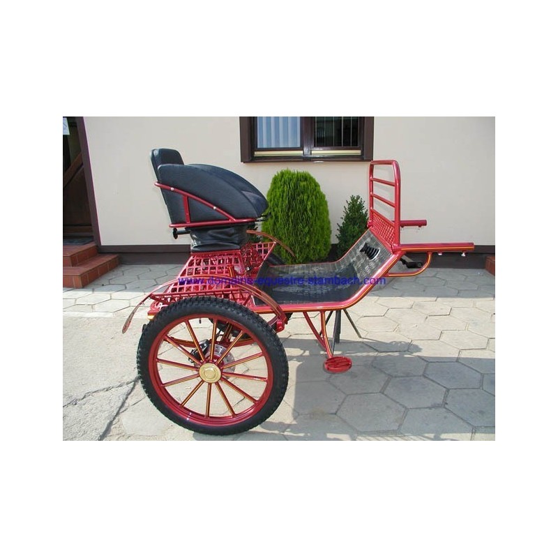 voiture hippomobile 2 roues dominiak