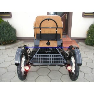 voiture hippomobile 2 roues dominiak