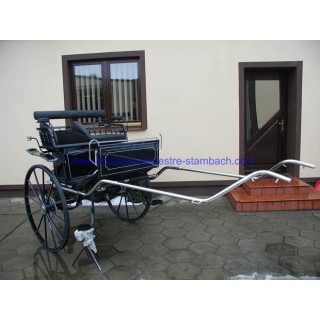gig ou sulky hippomobile dominiak attelage poney anes