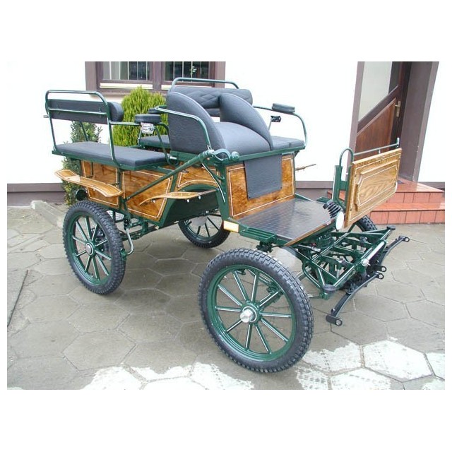 Wagonnette poney dominiak