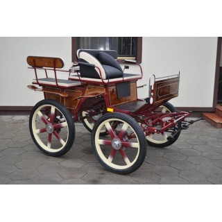 Wagonnette poney dominiak