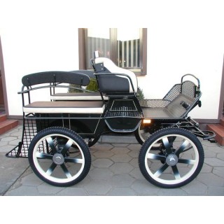 voiture attelage chevaux ou anes