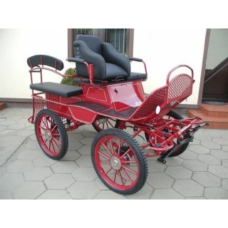 voiture attelage chevaux ou anes