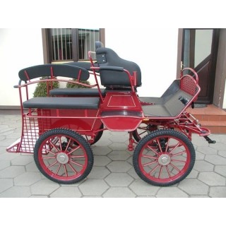 voiture attelage chevaux ou anes