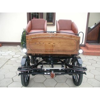 voiture hippomobile wagonnette pour atteler des chevaux