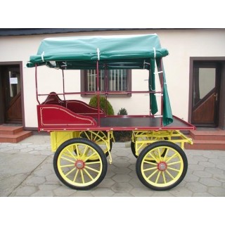 voiture utilitaire à traction animale