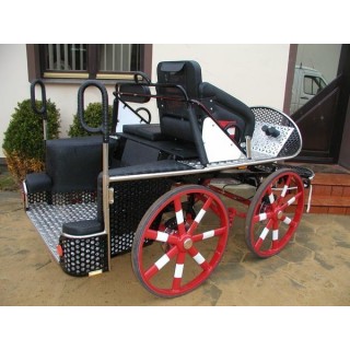 voiture attelage dominiak marathon