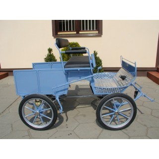 Voiture attelage poney utilitaire