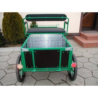 Voiture attelage poney utilitaire